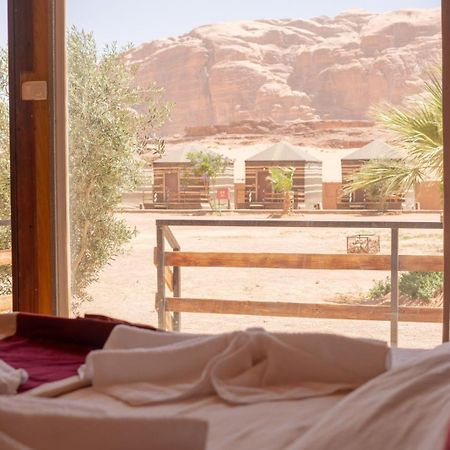 Willa Al Sultana Luxury Camp Wadi Rum Zewnętrze zdjęcie